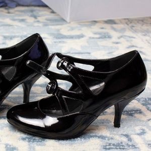 ALDO Machida-97 "Mary Jane" Heels